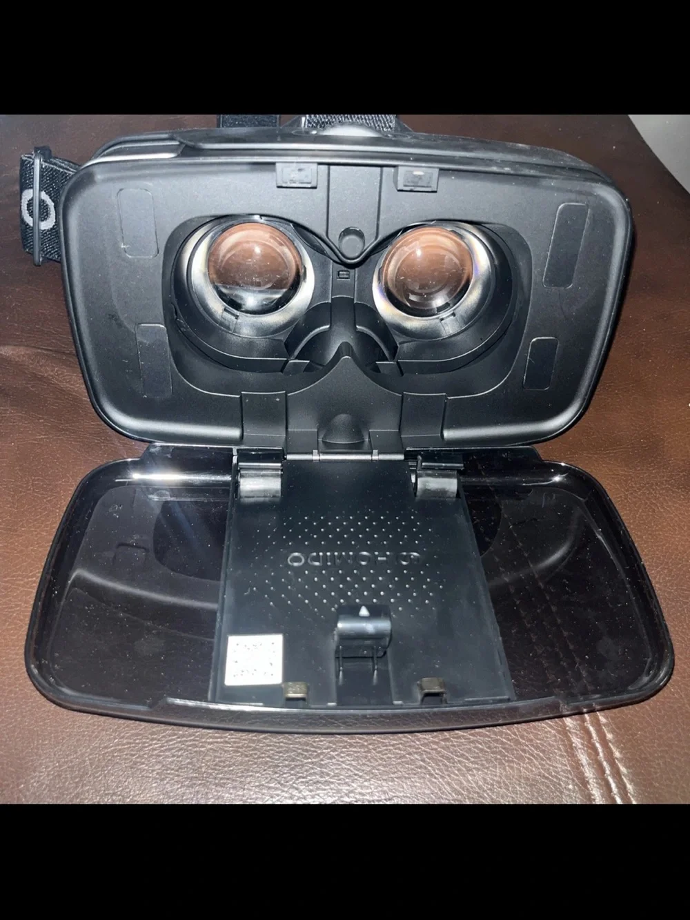 Homido VR Headset V2 for iPhone Android Apple Samsung LG 2000 Apps movies
